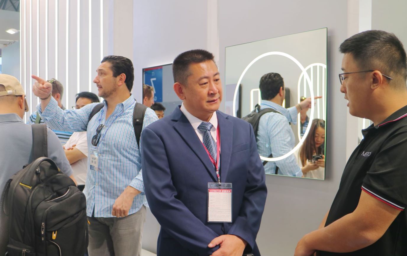 Exhibition moment