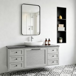 Low-base Floor Mirror